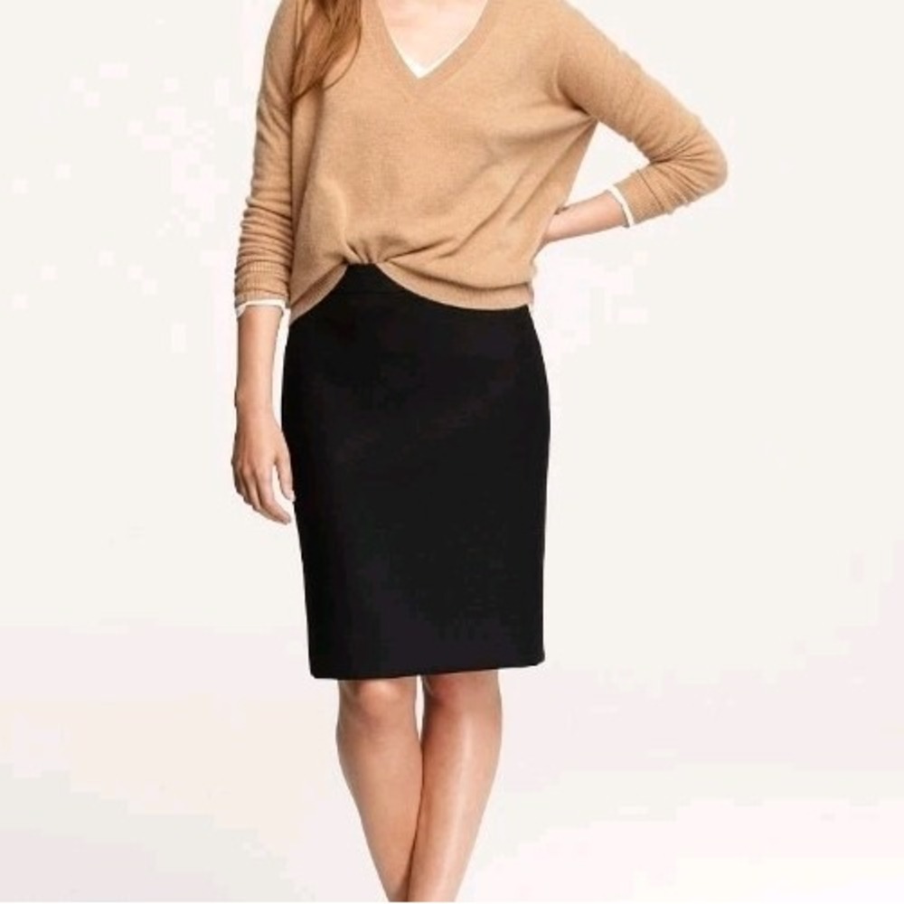 J. Crew No 2 Pencil Skirt Size 4P Black 100% Wool Career Preppy, New